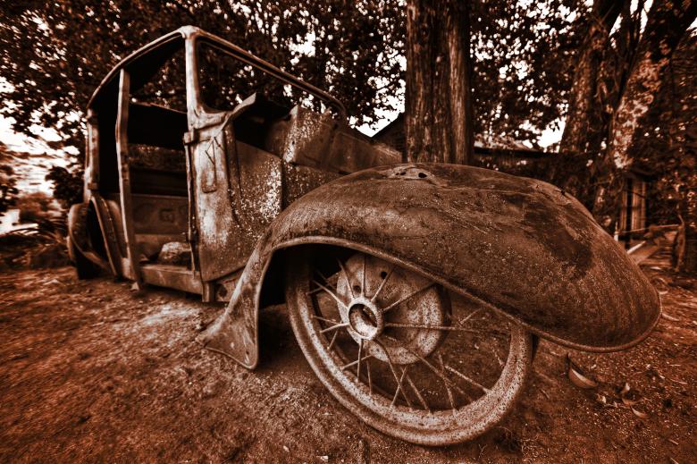 Free stock image of Vintage Scrap Car created by Nicolas Raymond