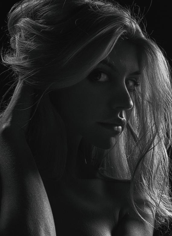 Free stock image of Beauty Portrait created by Alexander Krivitskiy