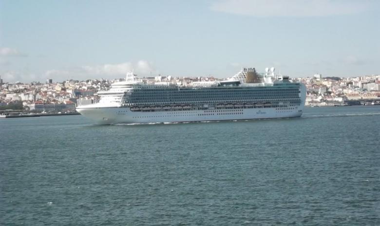 Free stock image of Navio created by Luis Chamorrinha