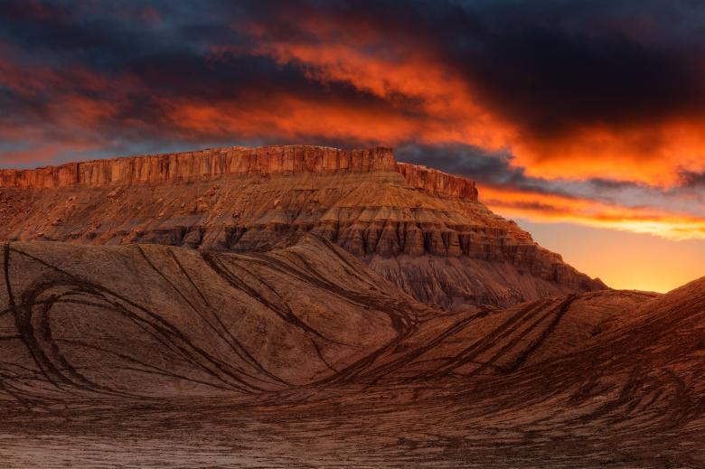 Free stock image of Swing Arm Sunset created by Nicolas Raymond