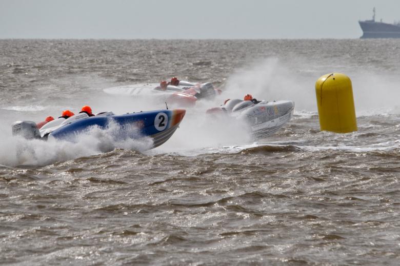 Free stock image of Off Shore Powerboat created by Andrew Chilvers