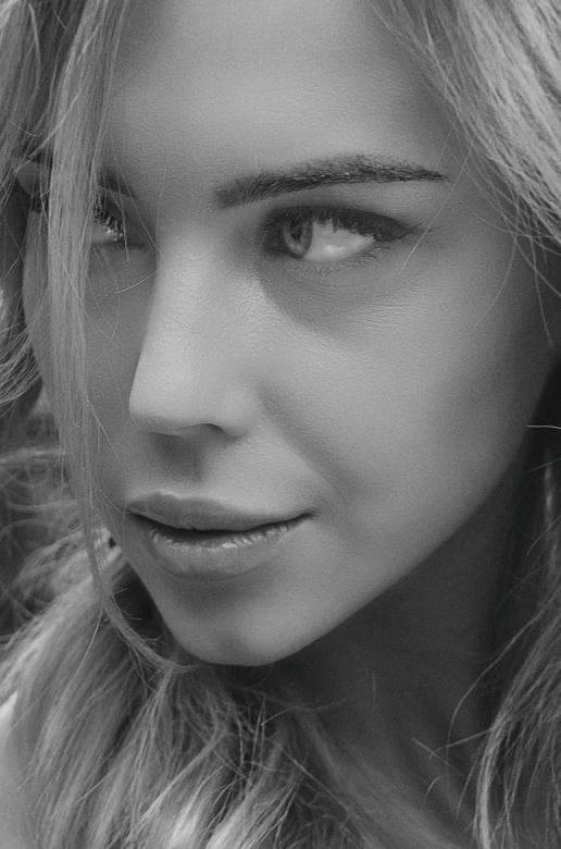 Free stock image of Beauty Portrait created by Alexander Krivitskiy