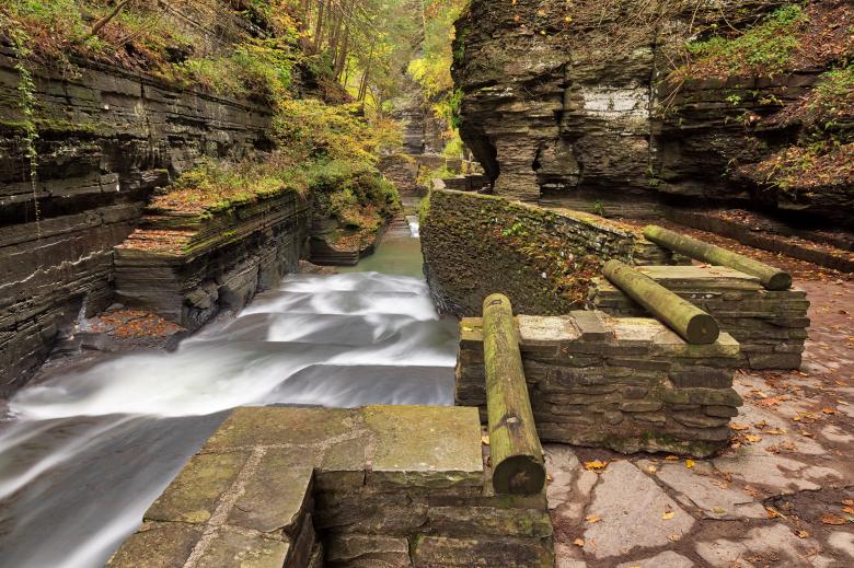 Free stock image of Leading Gorge Lines created by Nicolas Raymond