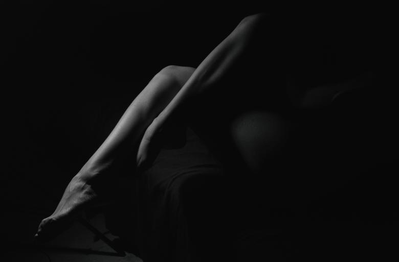 Free stock image of Bare legs created by Alexander Krivitskiy