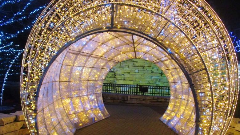 Free stock image of Circular Christmas Tunnel created by Mq Best Visual Arts