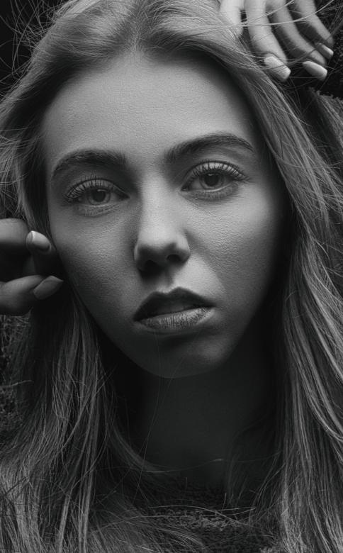 Free stock image of Beauty portrait created by Alexander Krivitskiy