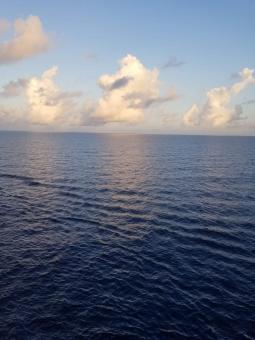 No Horizon - Free Stock Photo