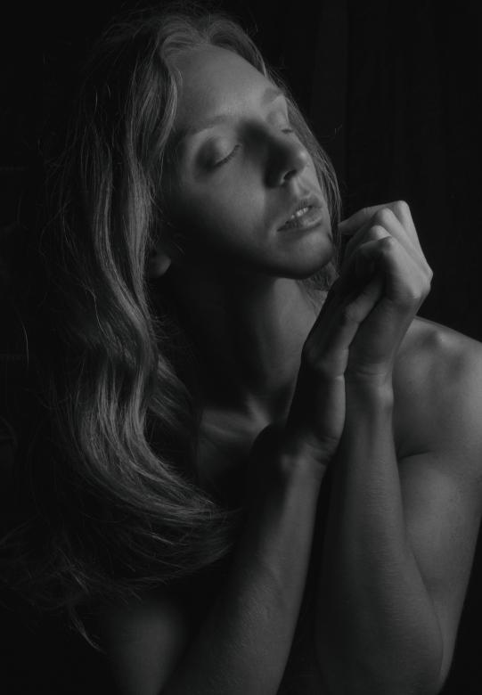 Free stock image of Sensual portrait created by Alexander Krivitskiy