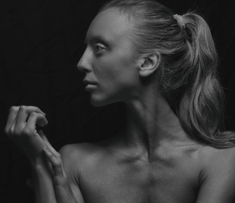 Free stock image of Female profile created by Alexander Krivitskiy