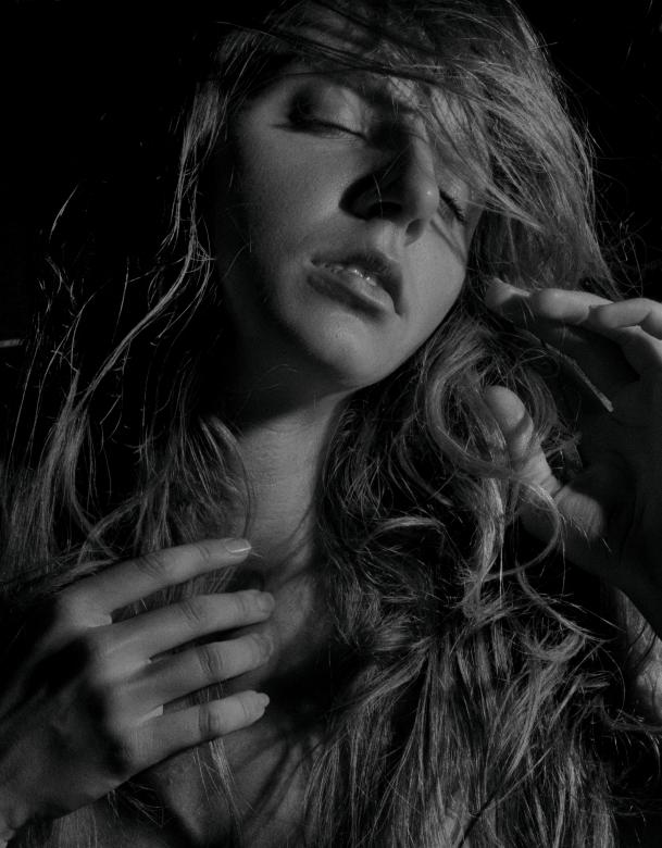 Free stock image of Sensual portrait created by Alexander Krivitskiy