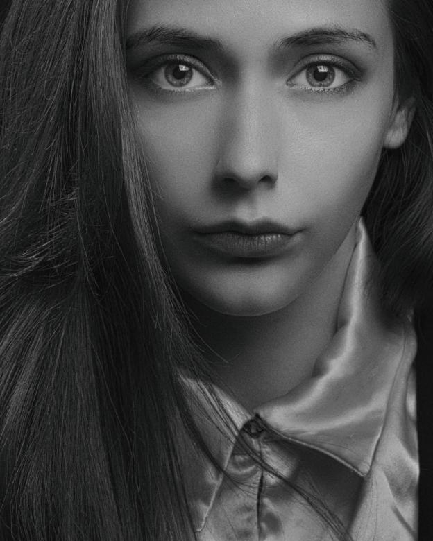 Free stock image of Beauty portrait created by Alexander Krivitskiy