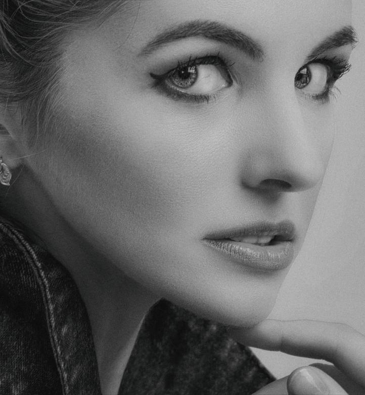 Free stock image of Beauty portrait created by Alexander Krivitskiy