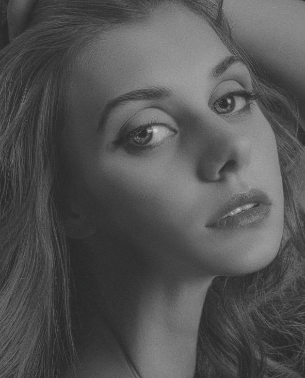 Free stock image of Beauty portrait created by Alexander Krivitskiy