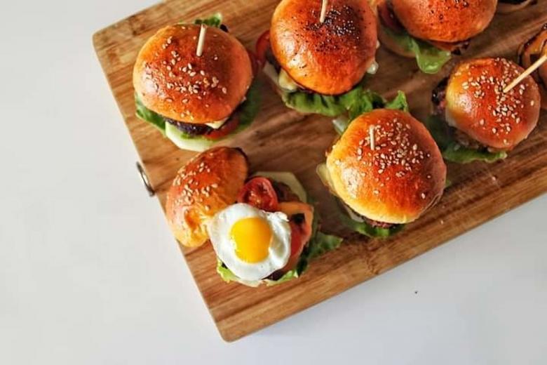 Free stock image of Cheeseburger with egg created by TImothy Woods