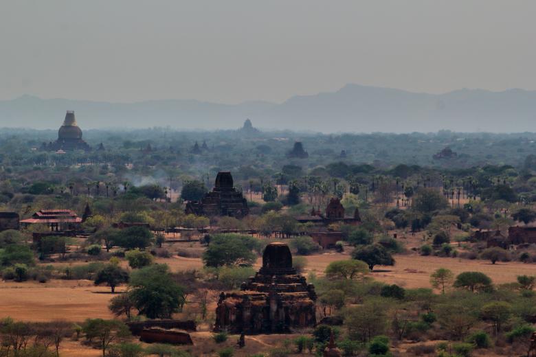 Free stock image of Pagodas of Bagan created by Oleg  Ы