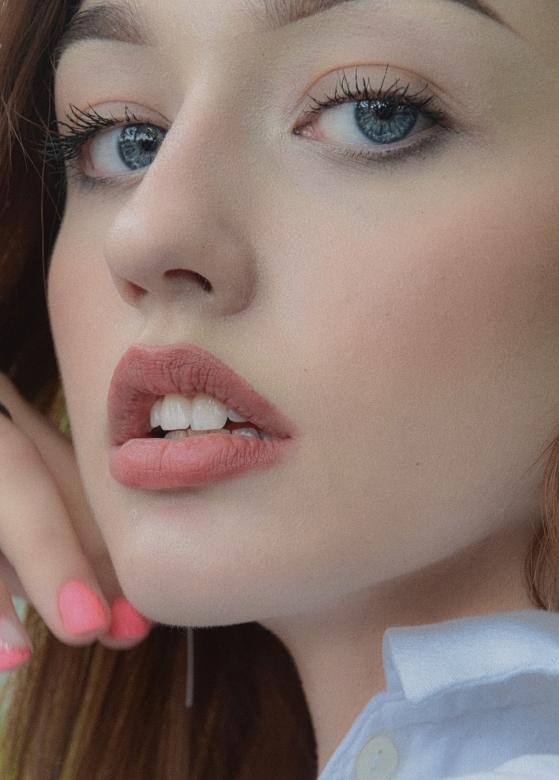 Free stock image of Beauty portrait created by Alexander Krivitskiy
