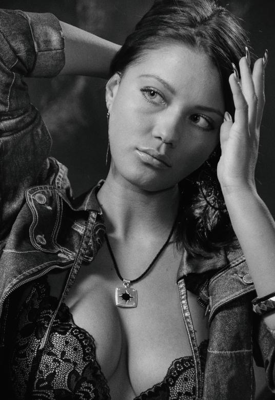 Free stock image of Fashion portrait created by Alexander Krivitskiy