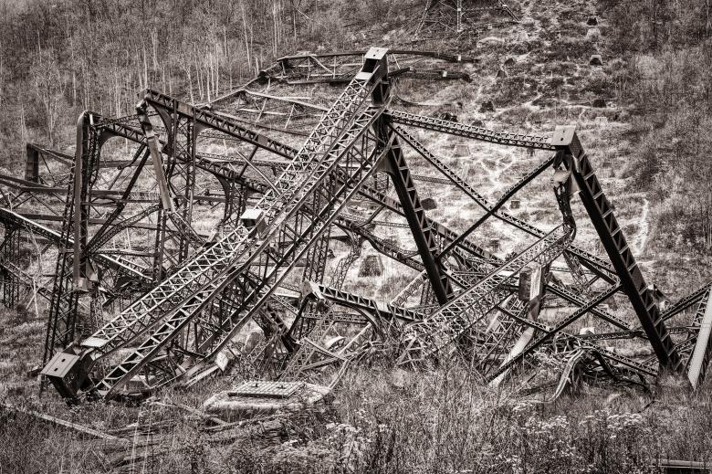 Free stock image of Mangled Bridge Ruins created by Nicolas Raymond
