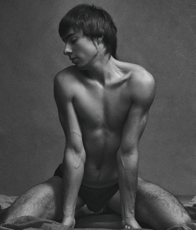 Free stock image of Male body created by Alexander Krivitskiy