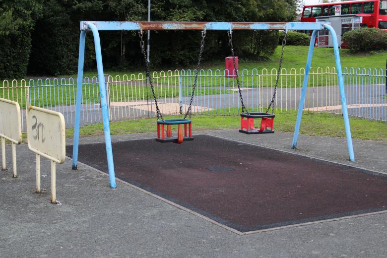 Free stock image of Playground swings created by Fastmarkers