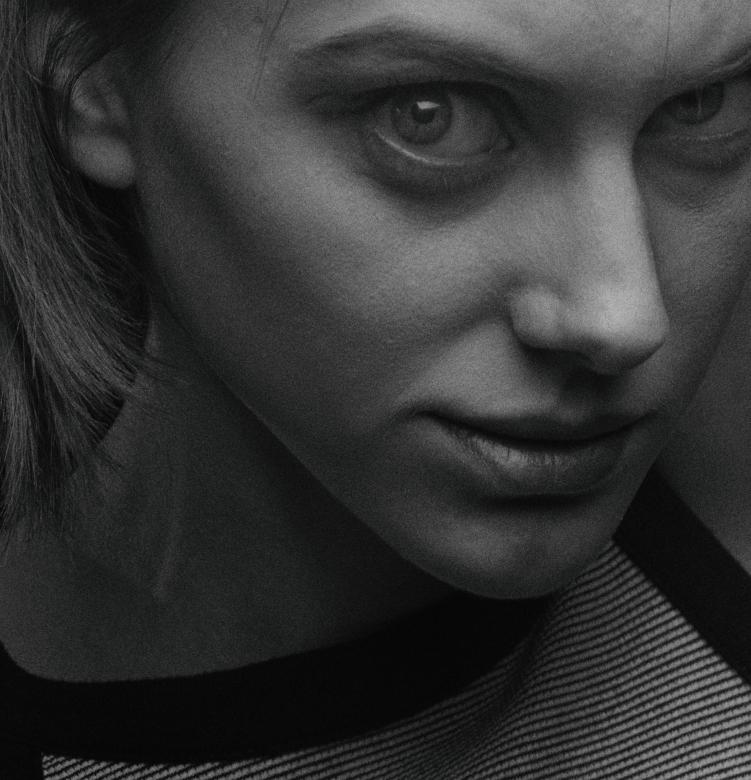 Free stock image of Strong woman created by Alexander Krivitskiy