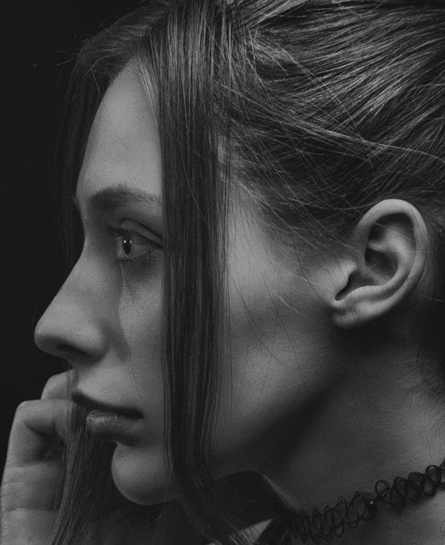 Free stock image of Female profile created by Alexander Krivitskiy