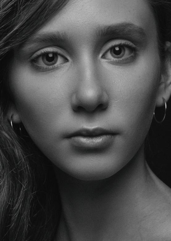 Free stock image of Beauty portrait created by Alexander Krivitskiy