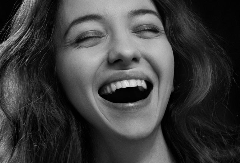 Free stock image of Laughing woman created by Alexander Krivitskiy