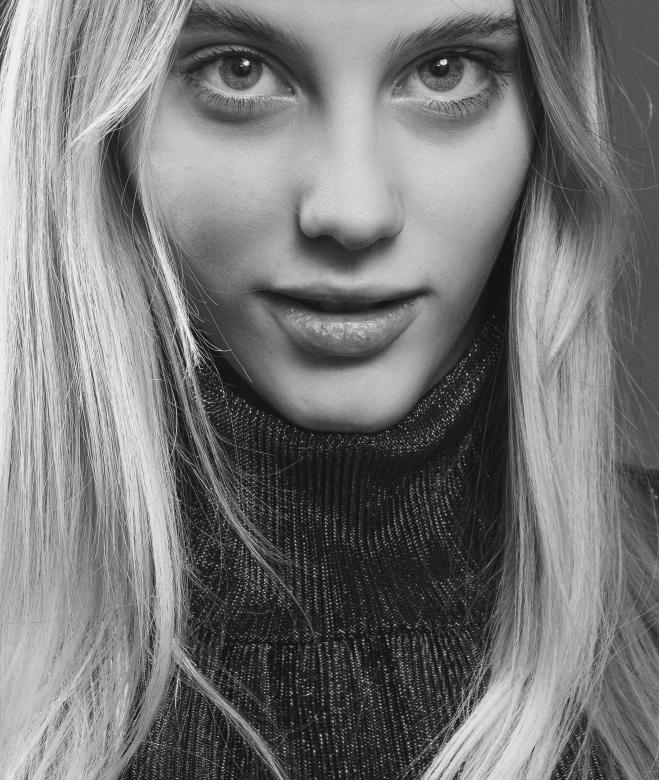 Free stock image of Beauty portrait created by Alexander Krivitskiy