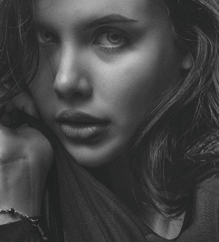 Free stock image of Beauty portrait created by Alexander Krivitskiy