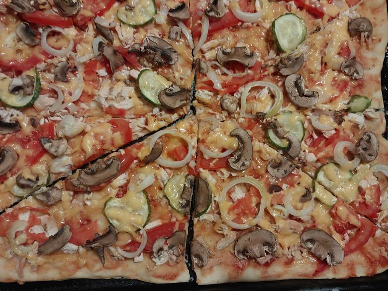 Free stock image of Homemade pizza baked by hand created by Oleg Prokopenko