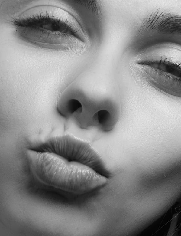 Free stock image of Blowing a kiss created by Alexander Krivitskiy