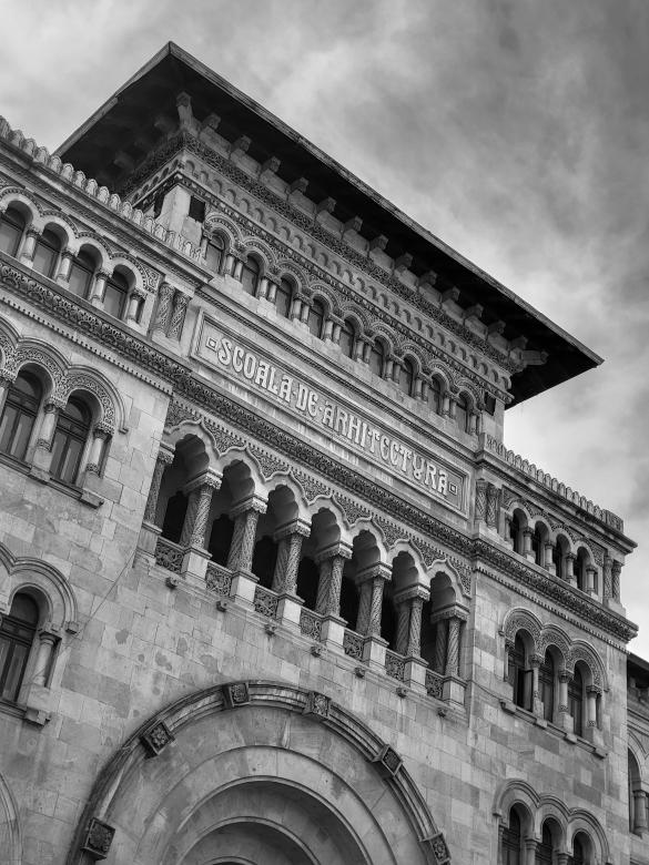Free stock image of Bucharest architecture urbanism facade building created by Art Photography
