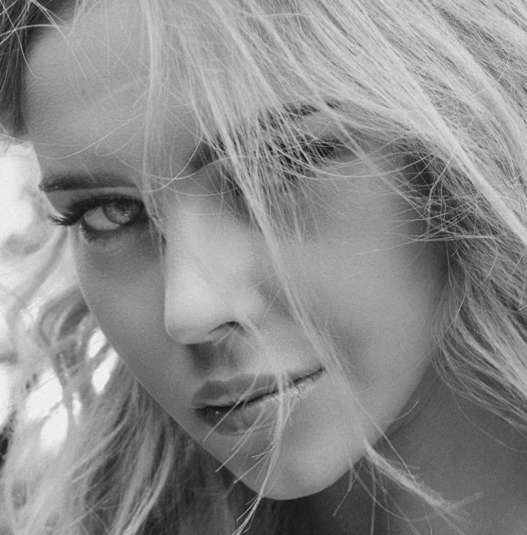 Free stock image of Beauty portrait created by Alexander Krivitskiy