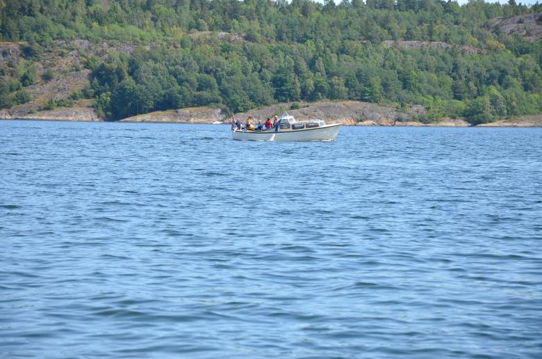 Free stock image of A boat on the Tonsbergfjord created by Erik Schellingerhout