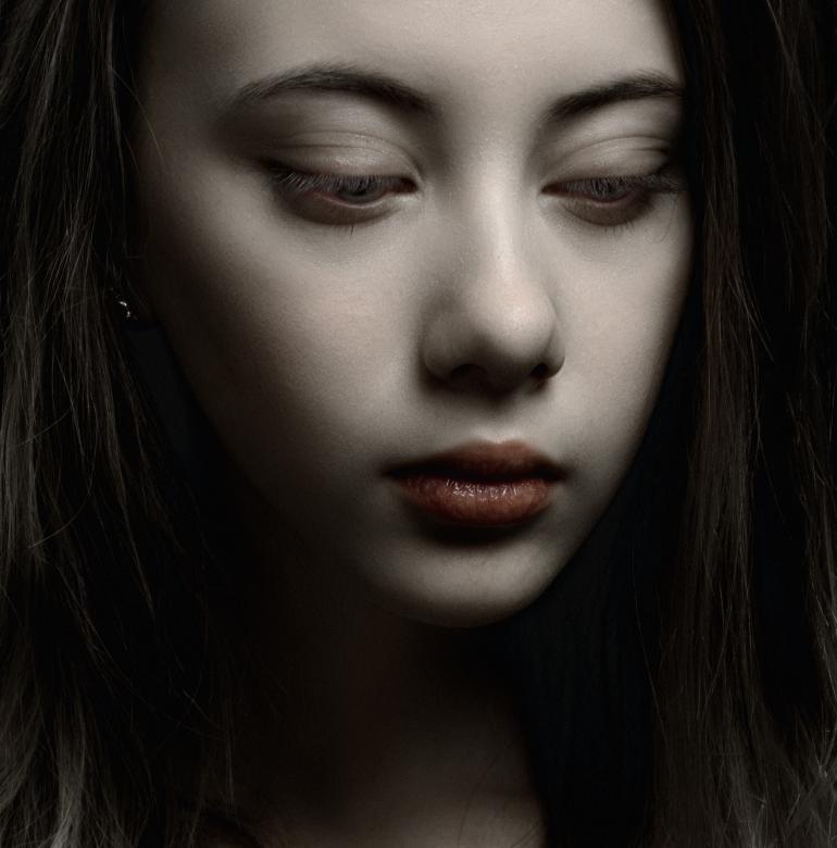 Free stock image of Beauty portrait created by Alexander Krivitskiy