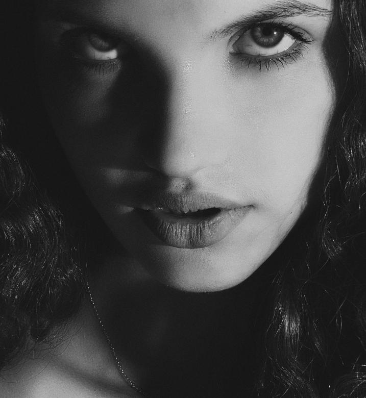 Free stock image of Seductive woman created by Alexander Krivitskiy