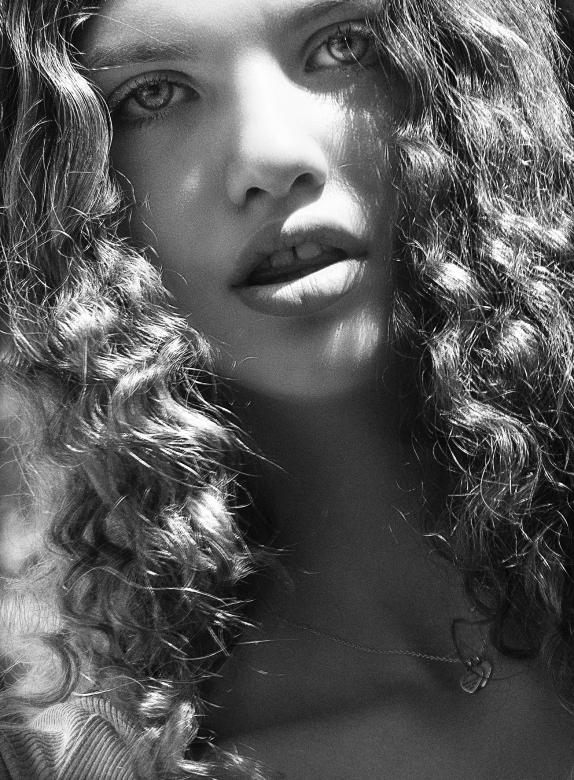 Free stock image of Beauty portrait created by Alexander Krivitskiy