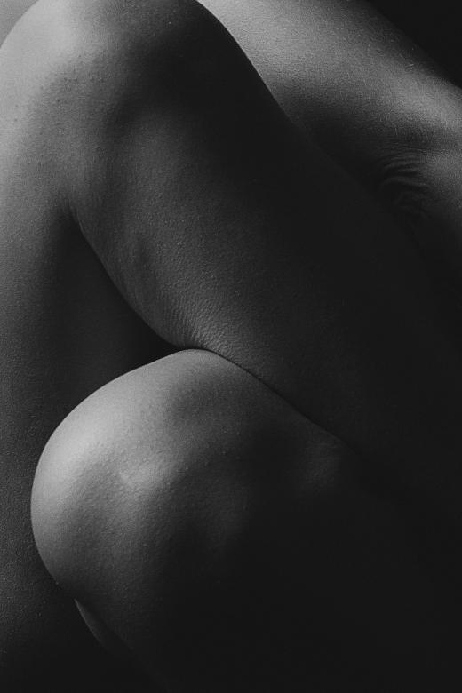 Free stock image of Figure study created by Alexander Krivitskiy
