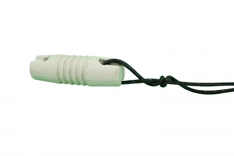 Free stock image of Wire Antenna Terminated with Insulator created by Vincent alvino