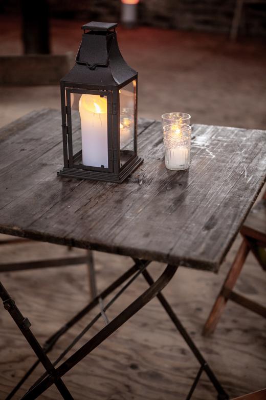 Free stock image of Rustic lighting created by Matt Bango