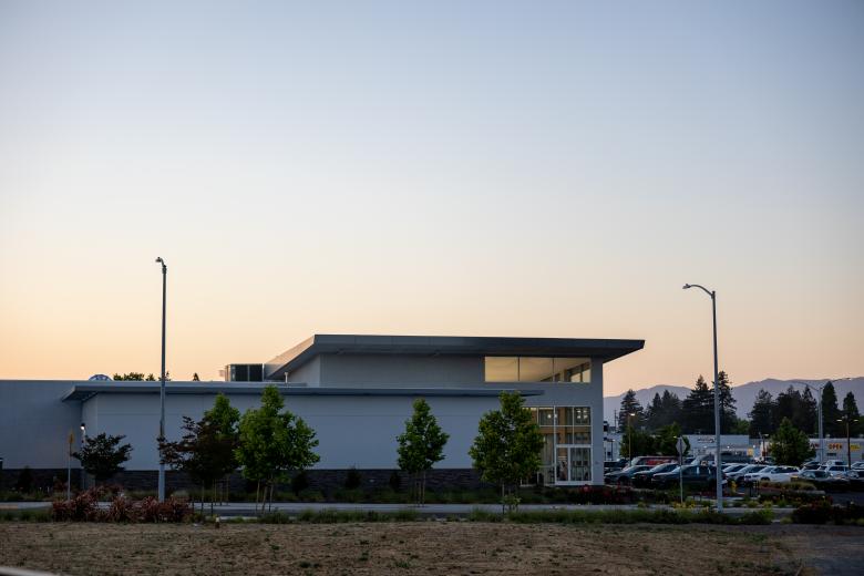 Free stock image of Car dealership created by Matt Bango