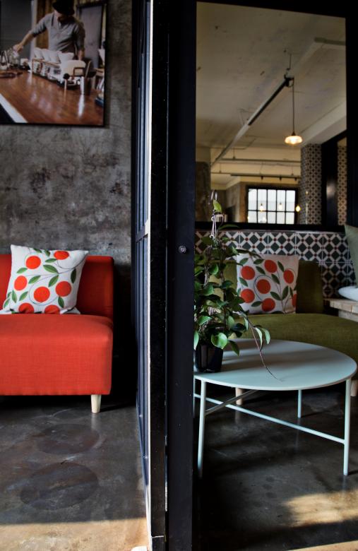 Free stock image of Cafe interior created by Daria Chemeris