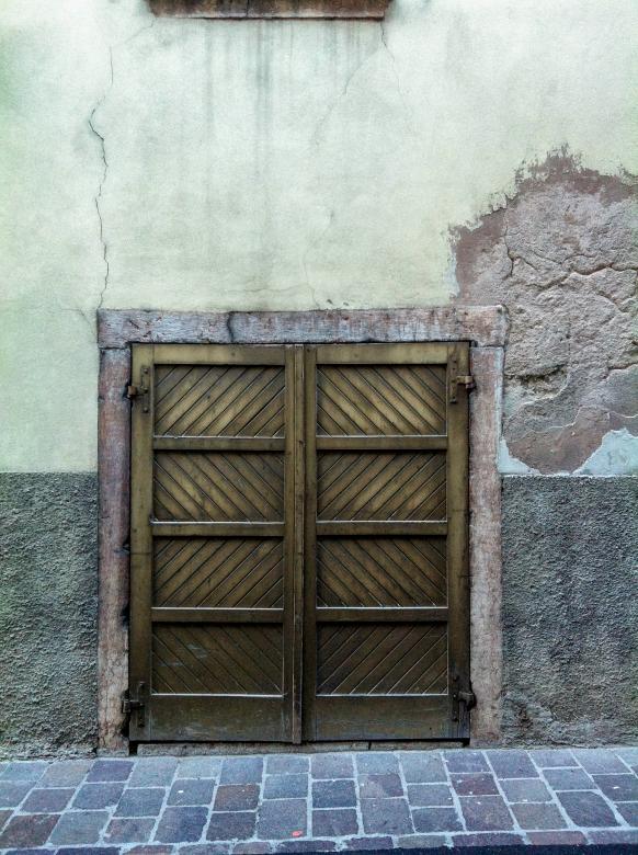Free stock image of Rustic old door created by Matt Bango