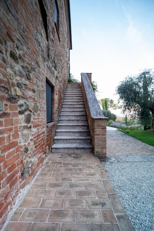 Free stock image of Stone stairs created by Matt Bango