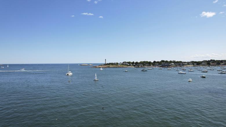 Free stock image of Boats in a harbor created by JJ Sky