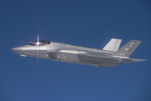 A U.S. Air Force F-35 Lightning II, assigned to the 355th Fighter Squa