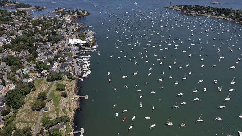 Free stock image of Harbor boats created by JJ Sky