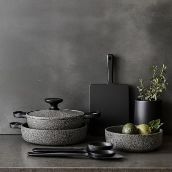 kitchen accessories on kitchen