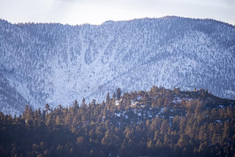 Free stock image of Snowy scenic mountains created by Matt Bango